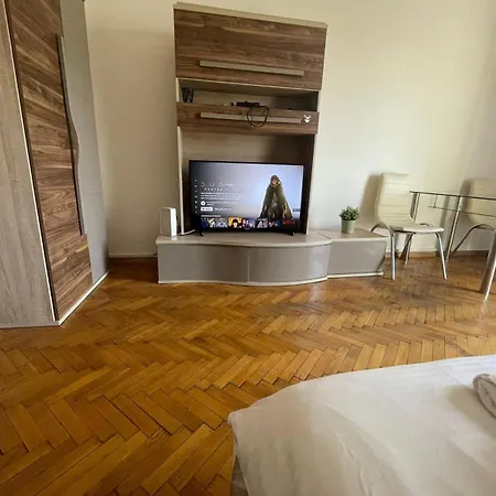 View Central! בוקרשט